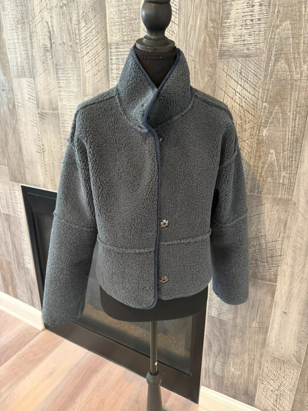 Dylan Cayla Reversible Suede & Sherpa Jacket - Size Small